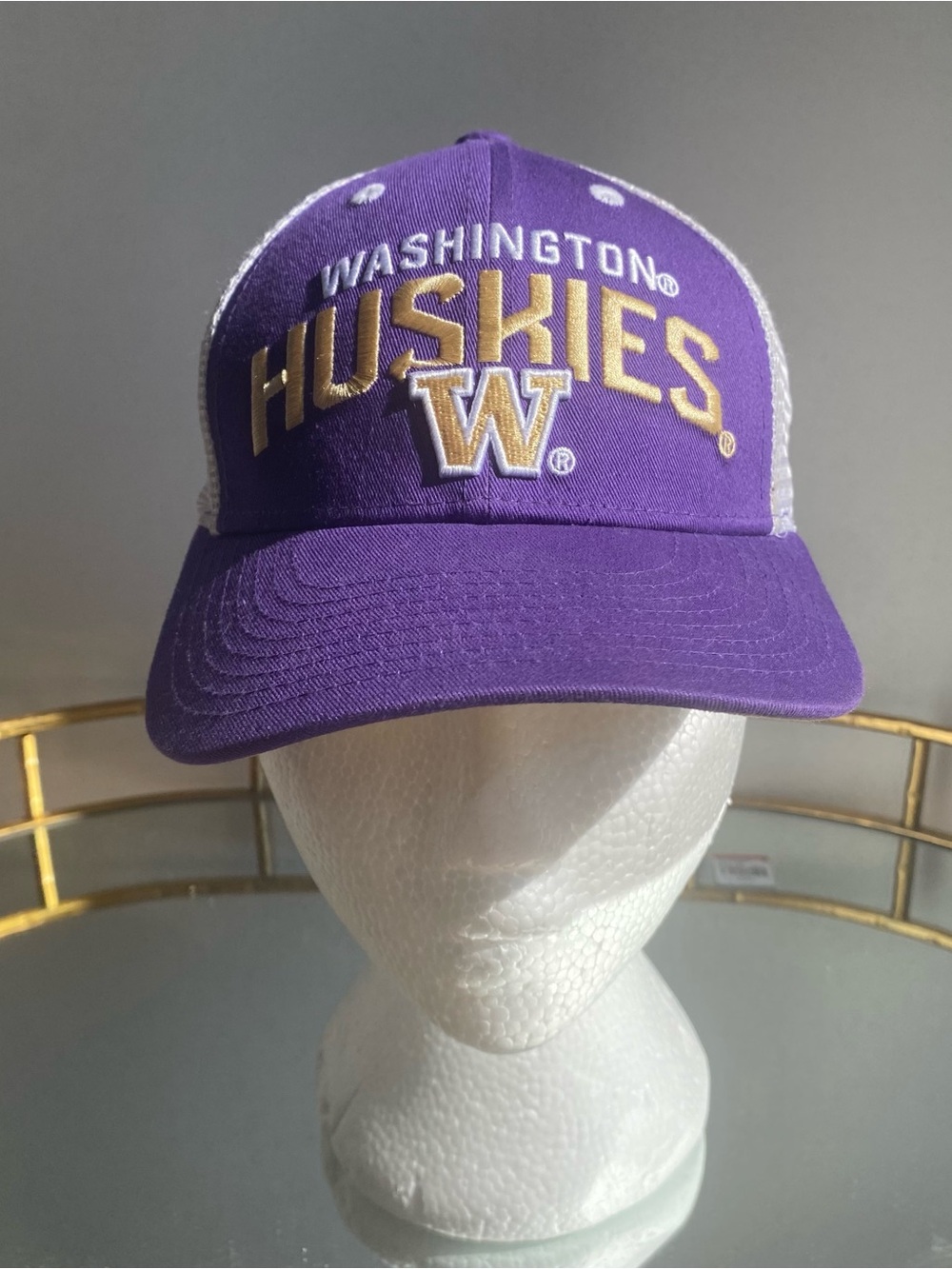 Gen 2 University of Washington Huskies cap collegiate logo hat UW youth large
